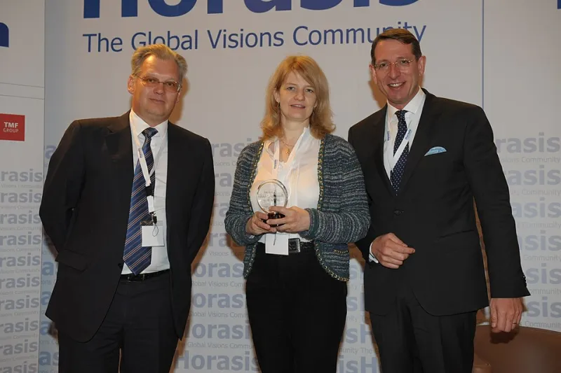 Honored on the World Stage, Stalled in the Boardroom: Why U.S. Companies Can't Execute What They Win Awards For